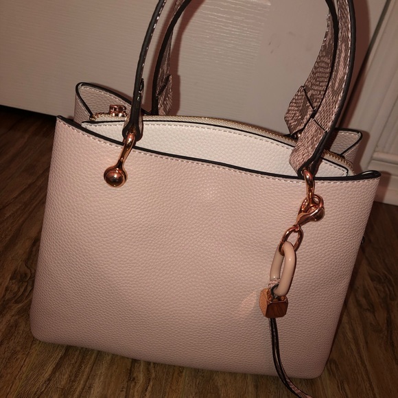 Bag - Picture 13 of 15